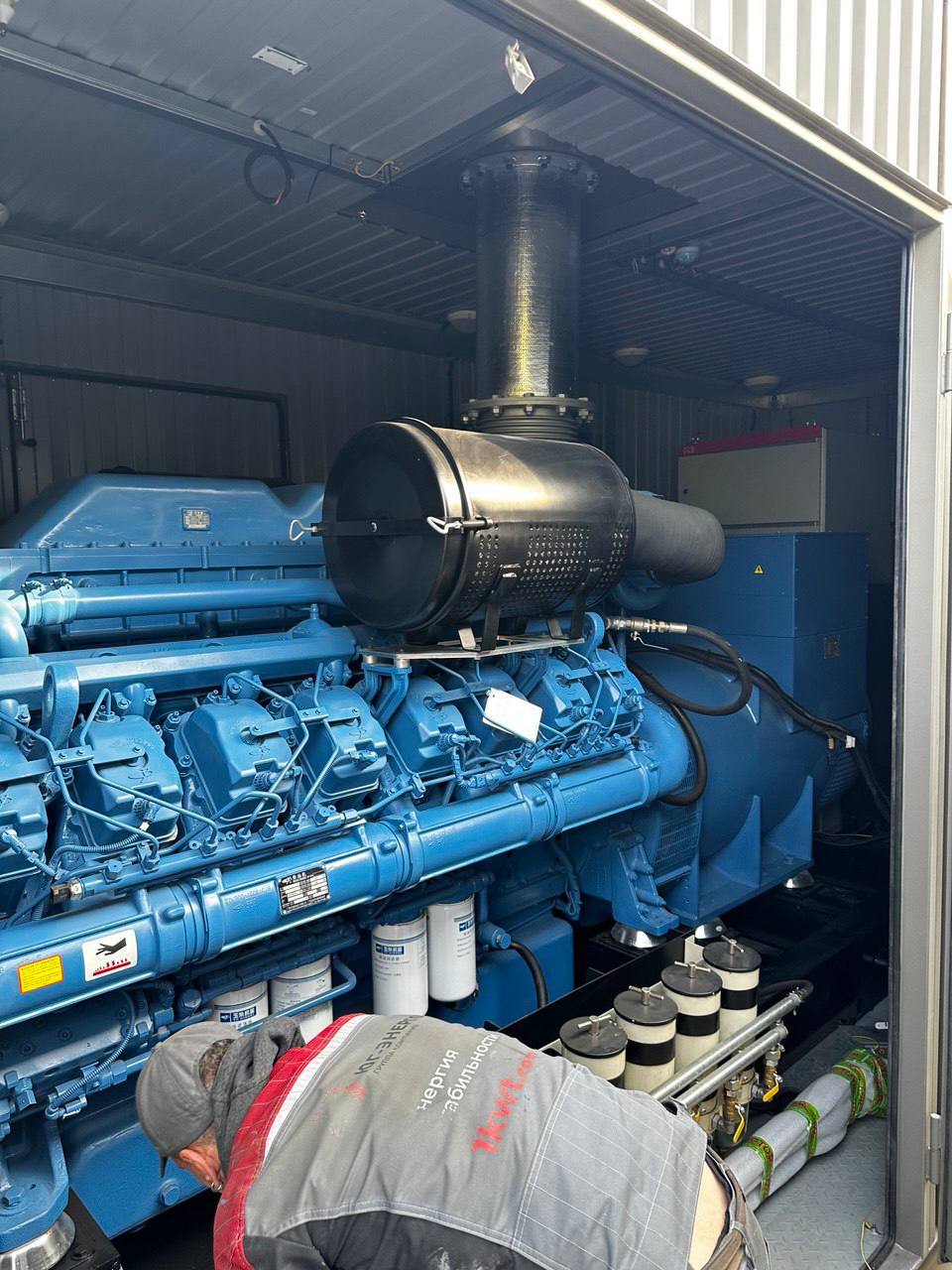 ДГУ 1200 кВт в контейнерном исполнении в совместном проекте с компанией ООО ЮГ-Энерго